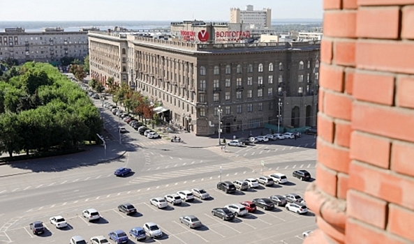 Закон о платных парковках принят Волгоградской областной думой