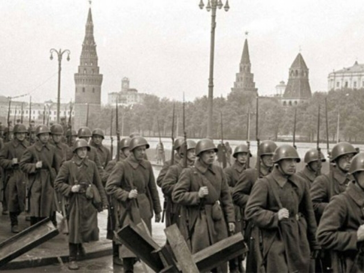 20 апреля 1942 года завершилась Битва за Москву - Рамблер/новости