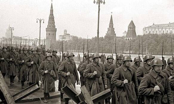 20 апреля 1942 года завершилась Битва за Москву