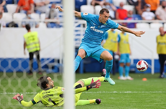 Вопрос правительству: почему РЖД вместо двухэтажных вагонов покупает бразильские бревна?