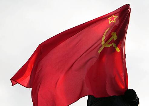 На демонстрациях в США заметили флаги СССР
