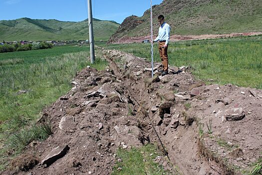 В Хакасии в ходе земляных работ повредили археологические памятники