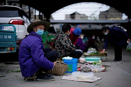 По экономике КНР ударила вторая волна коронавируса