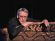 Актёр Тверского театра драмы Александр Сафронов отмечает 70 лет