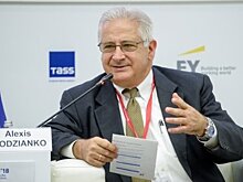С помощью санкций США Россия исправляет экономические ошибки 1990-х