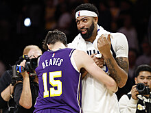 Остин Ривз об Энтони Дэвисе: «Он один из лучших игроков, прикасавшихся к баскетбольному мячу. Не знаю, зачем ему моя майка»