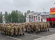 Колонна боевой техники и марш военных: генрепетиция парада Победы прошла в Санкт-Петербурге
