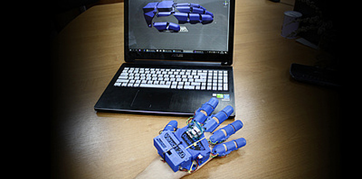 Новое лицо, 3D-сенсор, "умная" перчатка и другое. В России возродили премии изобретателям