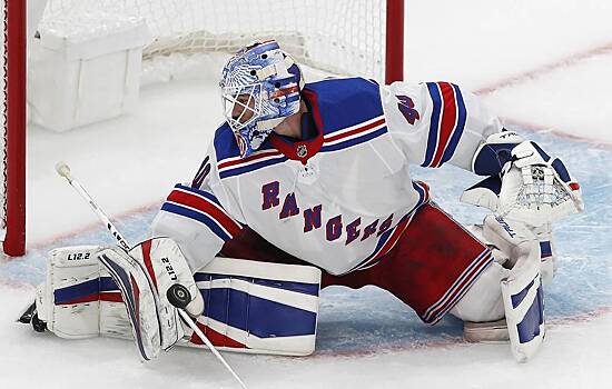 Вратарь «Рейнджерс» Георгиев признан первой звездой дня в НХЛ