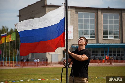 Депутаты проконтролируют исполнение гимна РФ в пермских школах