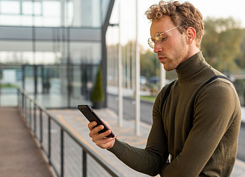 Что будет, если не обновлять личные данные в приложениях? Спойлер — есть риск потерять аккаунт