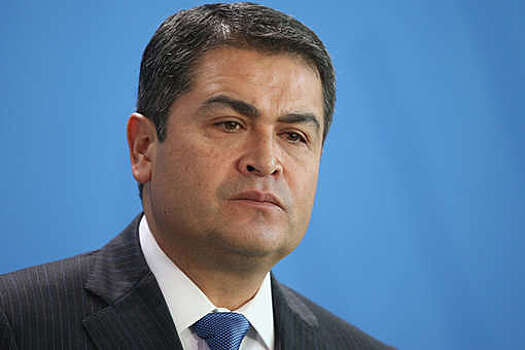 Трамп объявил о помиловании экс-президента Гондураса Эрнандеса