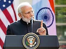 Индия готова расплатиться за нефть оружием и легковыми автомобилями