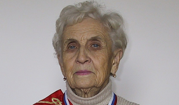 На 100-м году жизни скончалась почетный гражданин Воронежа Нина Боброва