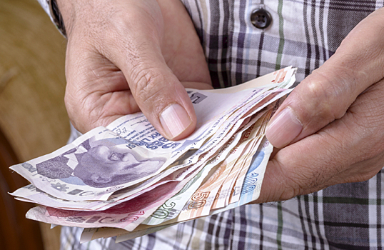 Эрдоган опять уронил лиру