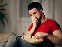 АиФ: терапевт Алла Бажан рассказала, является ли нормой плакать во время просмотров фильмов