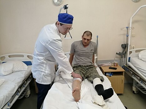 Травматологи больницы имени Вересаева поставили на ноги советского хоккеиста