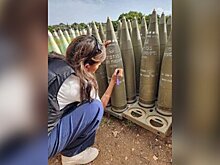 Экс-постпреда США при ООН Хейли раскритиковали за надпись на израильской ракете