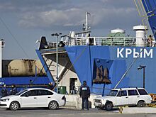 В Керчи приостановили работу паромной переправы