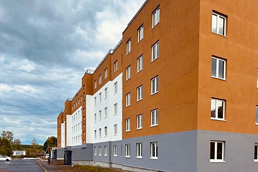 В Вознесенье построили дом для переселенцев из аварийного жилья