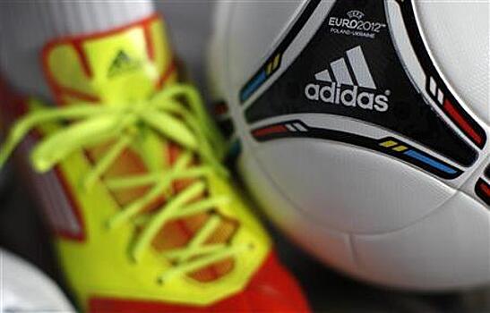 Adidas выкупит свои акции