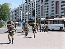Стали известны подробности о заложниках в отделении банка в Астане