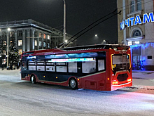 В Кемерове ночью устраняли потоп на новой дороге – троллейбусы вернулись