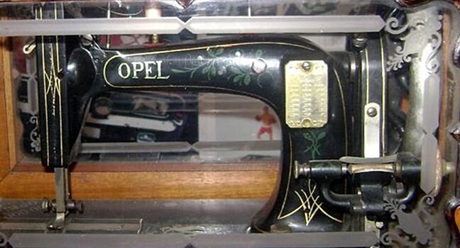 5 автопроизводителей, которые начали бизнес не с выпуска машин