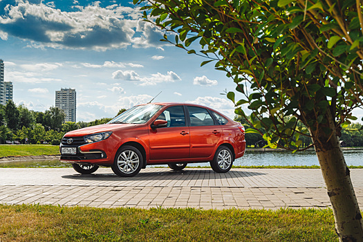 Первые впечатления от обновленной Lada Granta