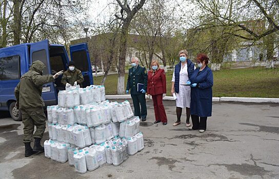 Уральские таможенники передали больнице 150 000 конфискованных медсредств