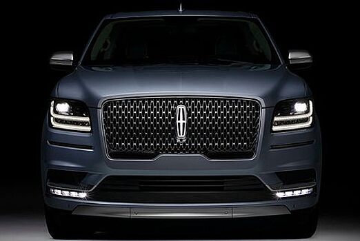 Ford придумал для «Линкольнов» очень сложную подсветку эмблемы