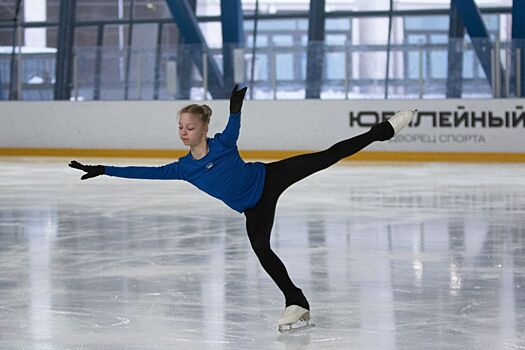 «На тренировках были выезды». Ученица Мишина рассказала о работе над четверным тулупом