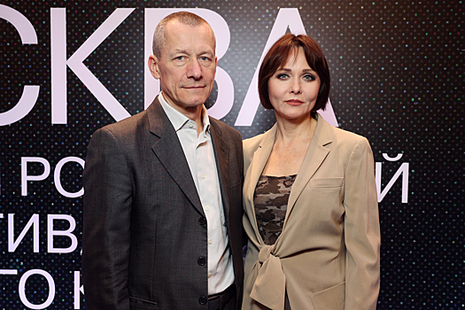 Актриса Дарья Повереннова опубликовала в соцсетях редкое фото с мужем Андреем