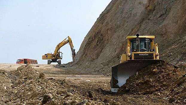 Ради лайков: мажор раздавил бульдозером легковушку