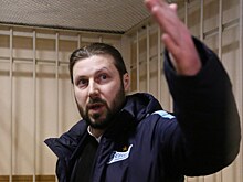 Грозовский на суде по делу о педофилии в куртке "Зенита". Фотогалерея