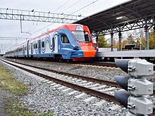В ЦППК приступил к работе тысячный машинист электропоезда