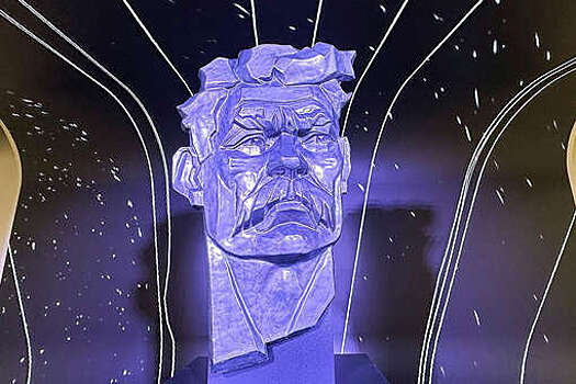 На Киностудии Горького в Москве нашли уникальный барельеф писателя