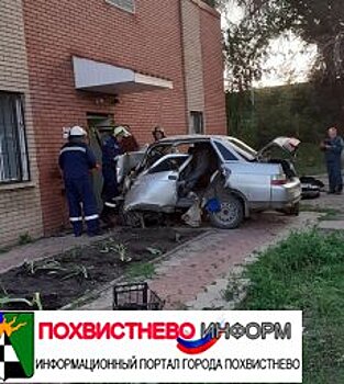 В Сызрани погиб водитель "десятки", врезавшийся в дом