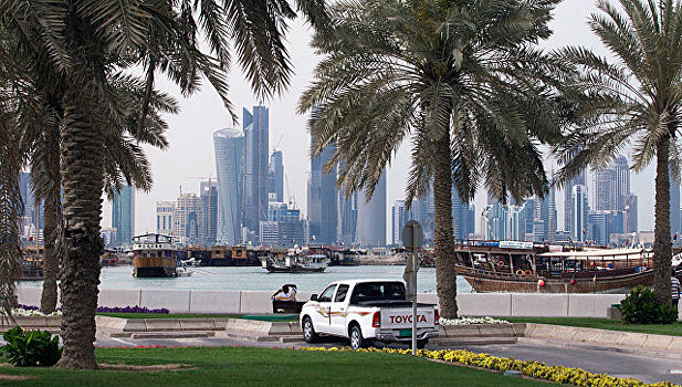 Глава МИД Омана прибыл с необъявленным визитом в Катар