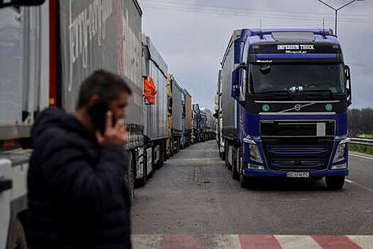 На Украине сообщили о перебоях с поставками из-за блокировки польской границы