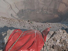 На руднике "Мир" спасатели продолжают разбирать завалы