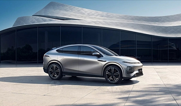 Xpeng G6 — кросс-купе, созданный при помощи известного научного фантаста