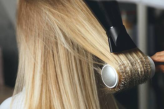 Стилист назвала лучшие визуально омолаживающие стрижки