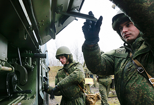 В Крыму войска ПВО перевели на усиленный режим