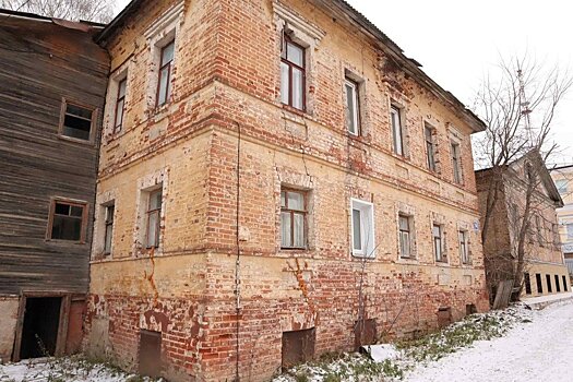 Симаков узнал о замерзающем доме на Урицкого, 14 из СМИ