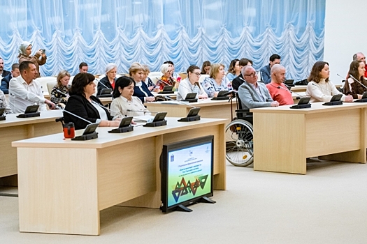Проблемы инвалидов-колясочников обсудили в Подмосковье