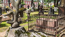 Уникальные надгробия отреставрируют в Донском монастыре