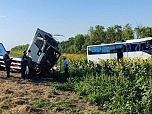 На видео сняли последствия смертельного ДТП с автобусом в Волгоградской области