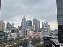 Сайнс успешно борется с синдромом смены часовых поясов