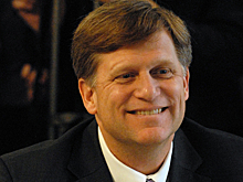 Экс-посол Макфол прокомментировал решение американских фирм платить налоги в РФ